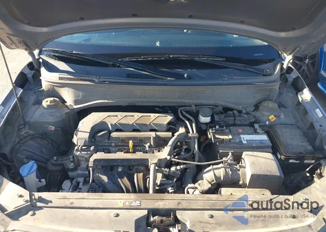 2020 Hyundai Venue Sel from USA, damaged, VIN KMHRC8A33LU030785